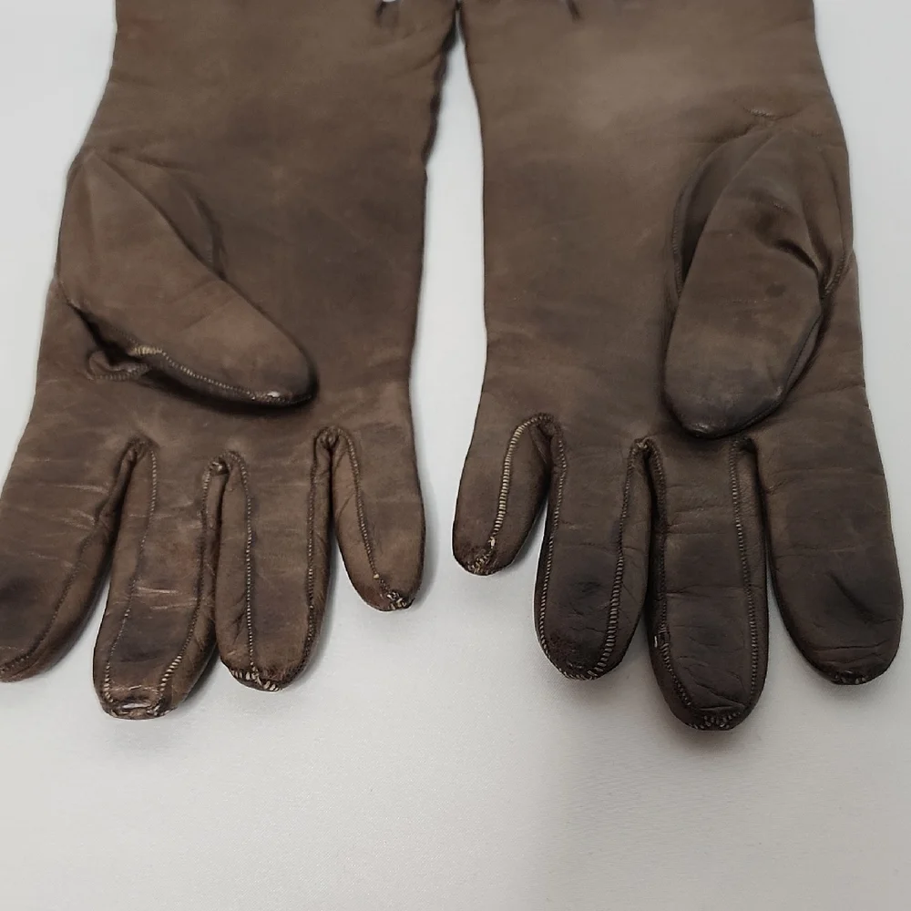 Saks Fifth Avenue Women's Brown Leather Gloves Size 6 1/2